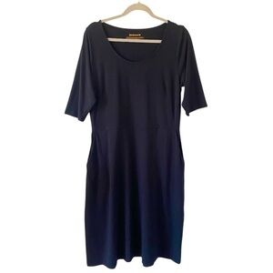 Betabrand Black 3/4 Sleeve Pocket Dress